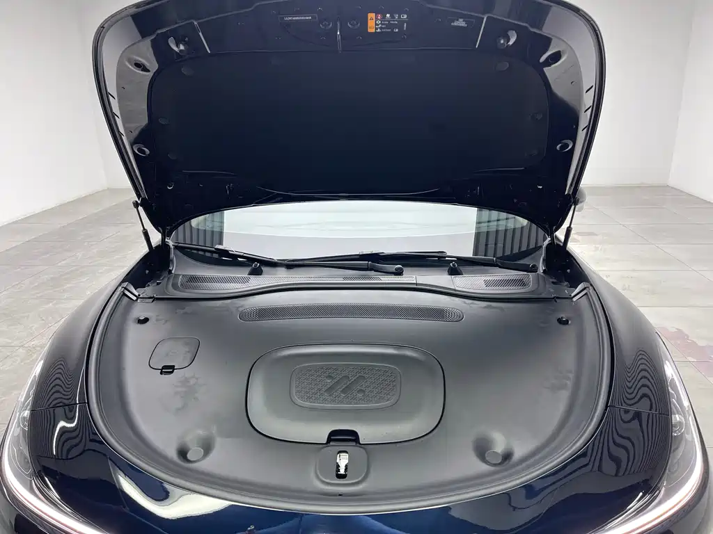 Zhiji L6 2025 Ultra купить на сайте DeffCars