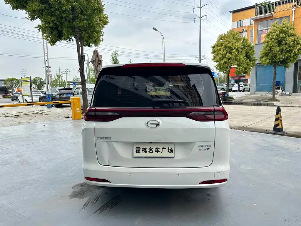 Trumpchi M6 2019 270T automatic luxury version (seven seats) National V купить на сайте DeffCars