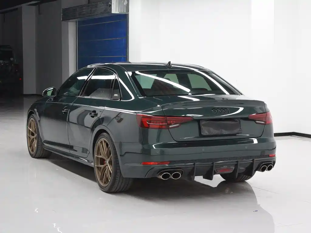 Audi S4 2018 S4 3.0TFSI купить на сайте DeffCars