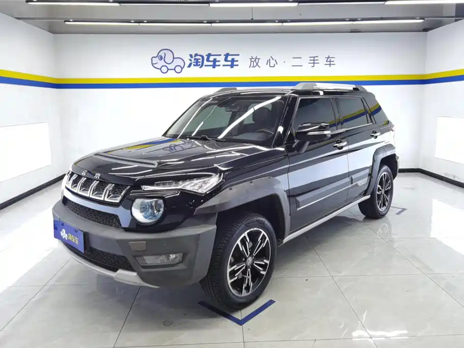 Beijing Off-Road BJ20 2018 1.5T Manual Luxury Model купить на сайте DeffCars