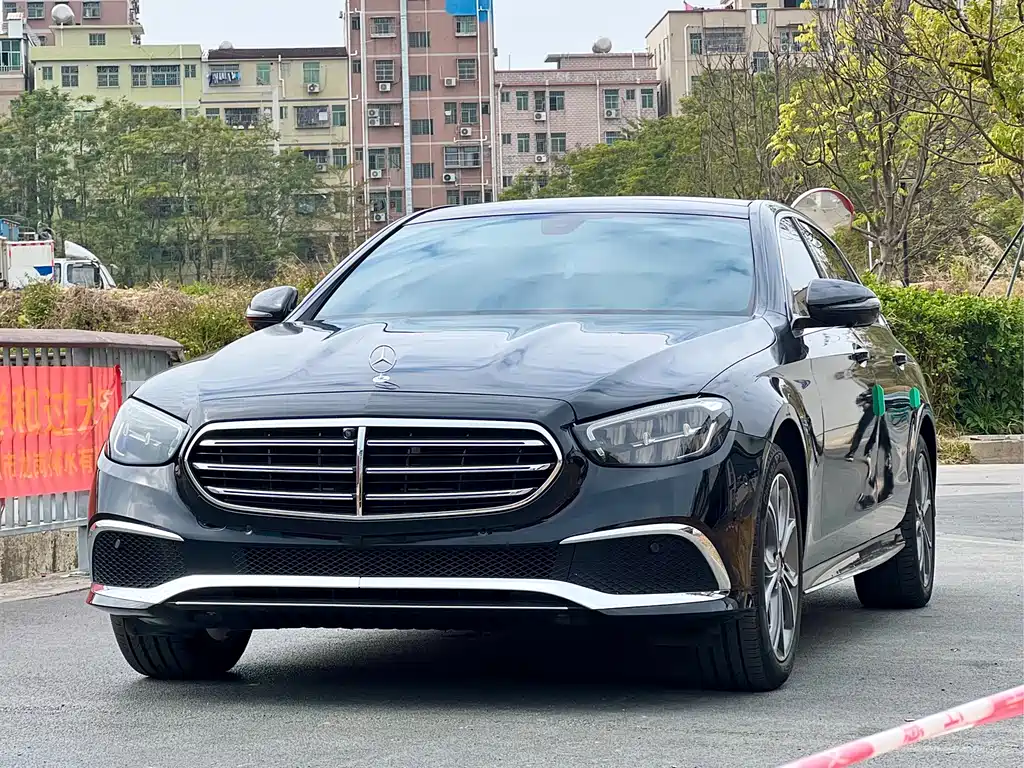 Mercedes-Benz E-Class 2022 E 300 L Sports Luxury купить на сайте DeffCars