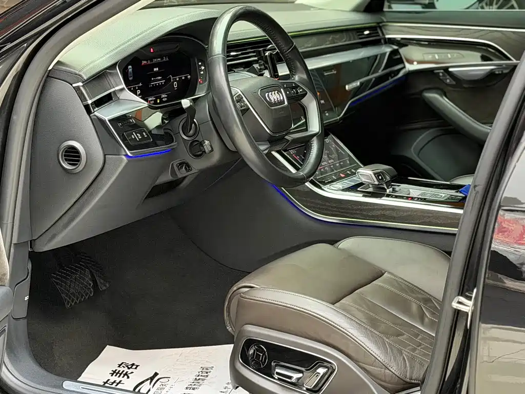 Audi A8 2019 Plus A8L 50 TFSI quattro comfort type купить на сайте DeffCars