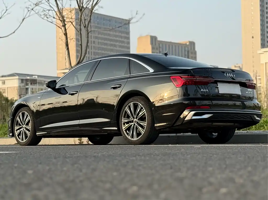 Audi A6L 2023 45 TFSI Premium Dynamic Model купить на сайте DeffCars