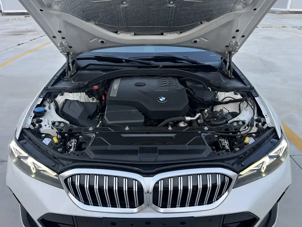 BMW 3 Series 2023 320Li M Sports Package купить на сайте DeffCars