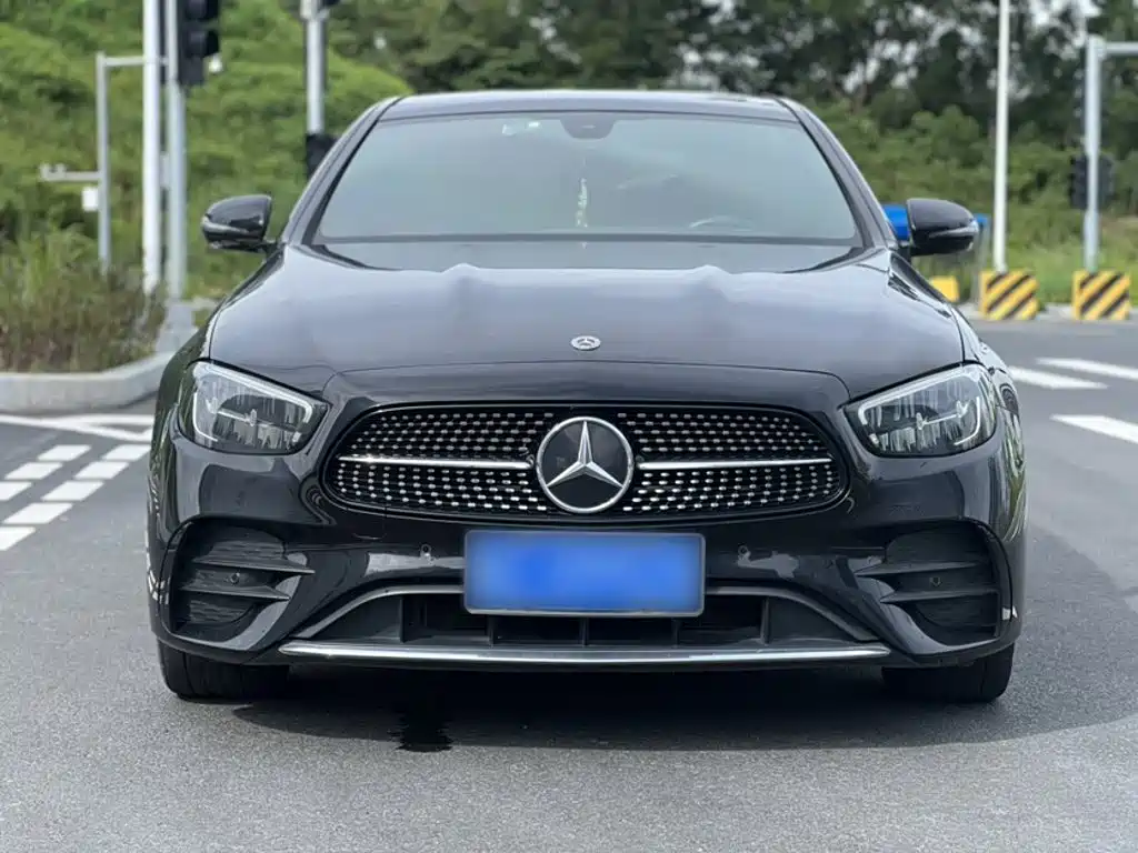 Mercedes E-Class 2021 Modified E 260L Sporty купить на сайте DeffCars