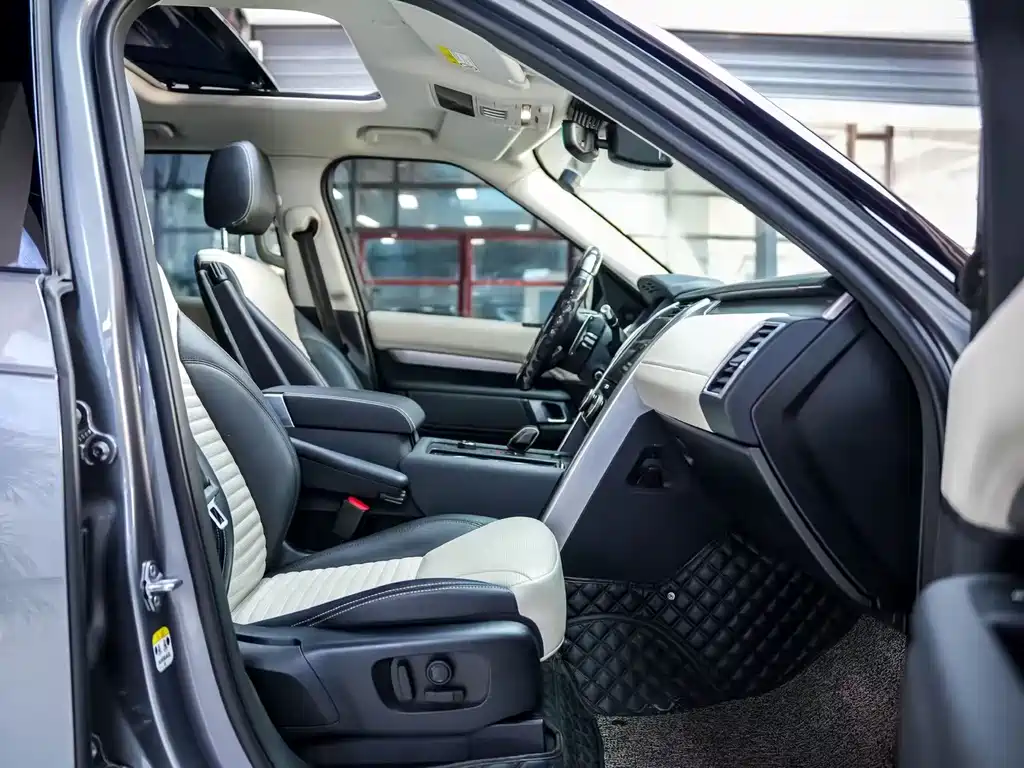 Discover the 2021 360PS R-Dynamic S купить на сайте DeffCars