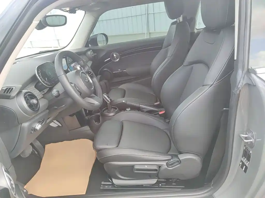 Mini 2022 facelift 1.5T COOPER classic купить на сайте DeffCars