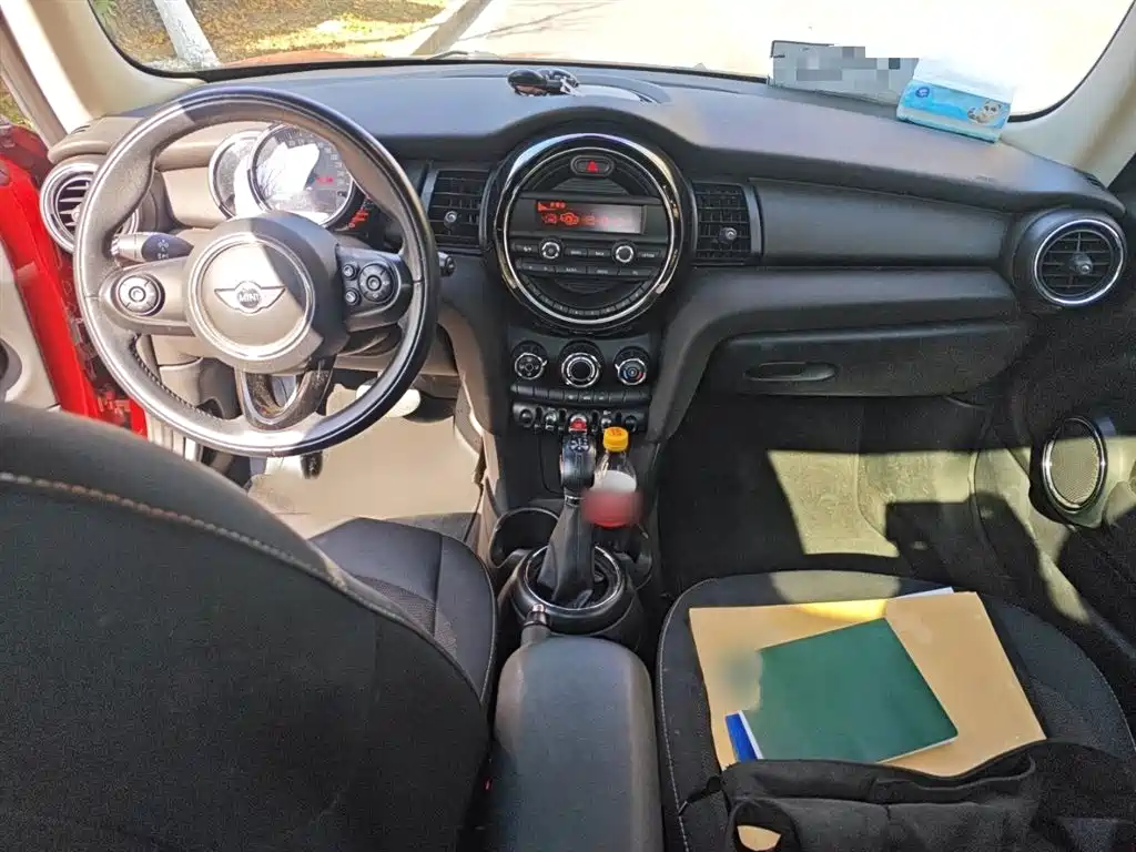 MINI 2016 1.2T ONE Avant-Garde купить на сайте DeffCars