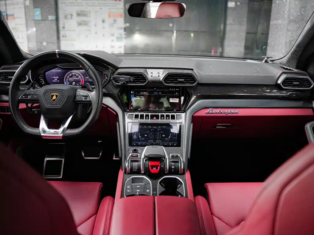 Urus 2021 4.0T V8 купить на сайте DeffCars