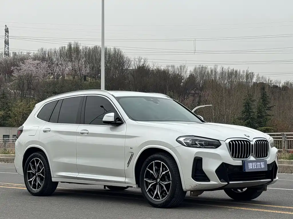 BMW X3 2022 facelift xDrive25i M sports package купить на сайте DeffCars