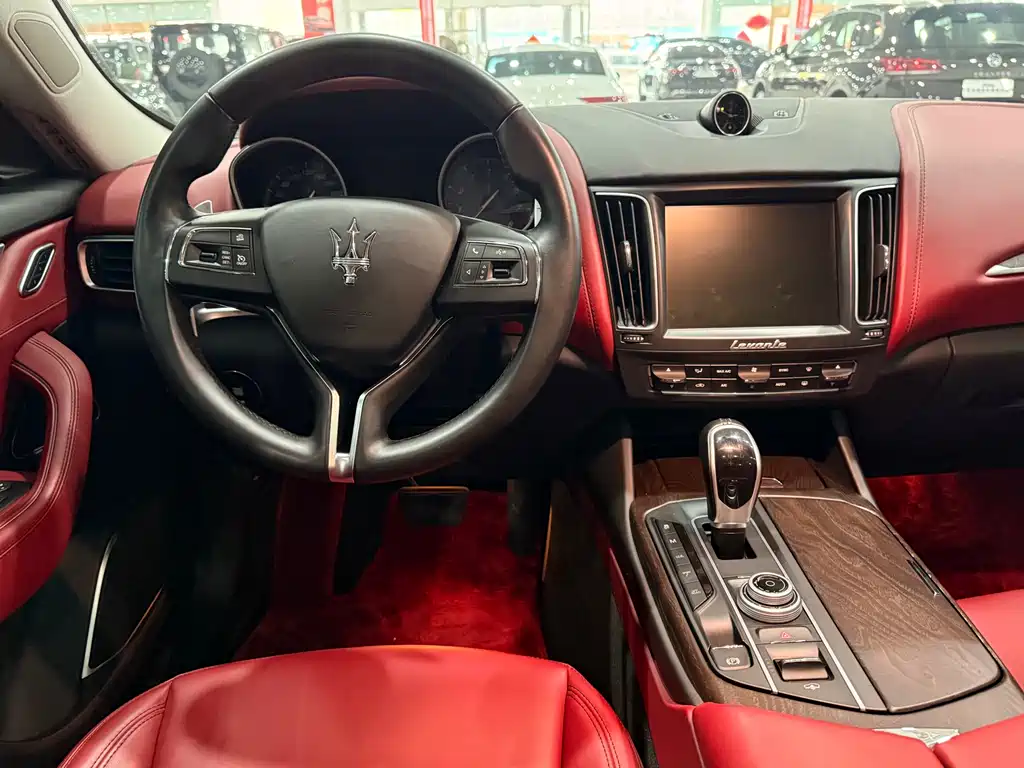 Levante 2018 3.0T Standard Edition купить на сайте DeffCars
