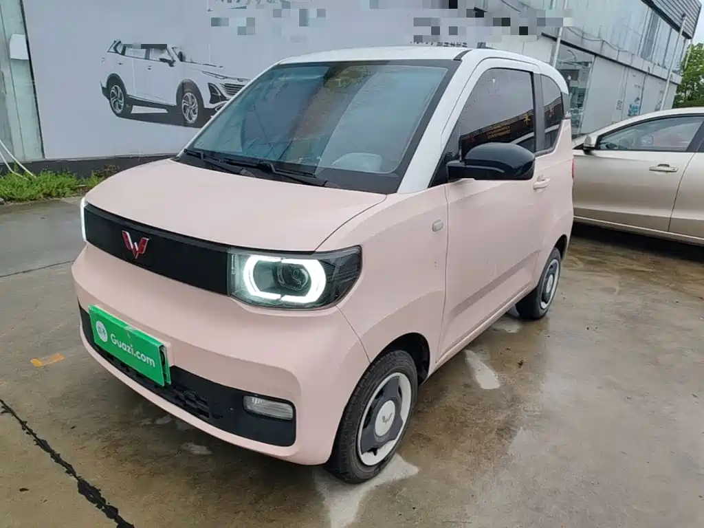 Hongguang MINIEV 2021 macaron sandwich model 120km ternary lithium купить на сайте DeffCars