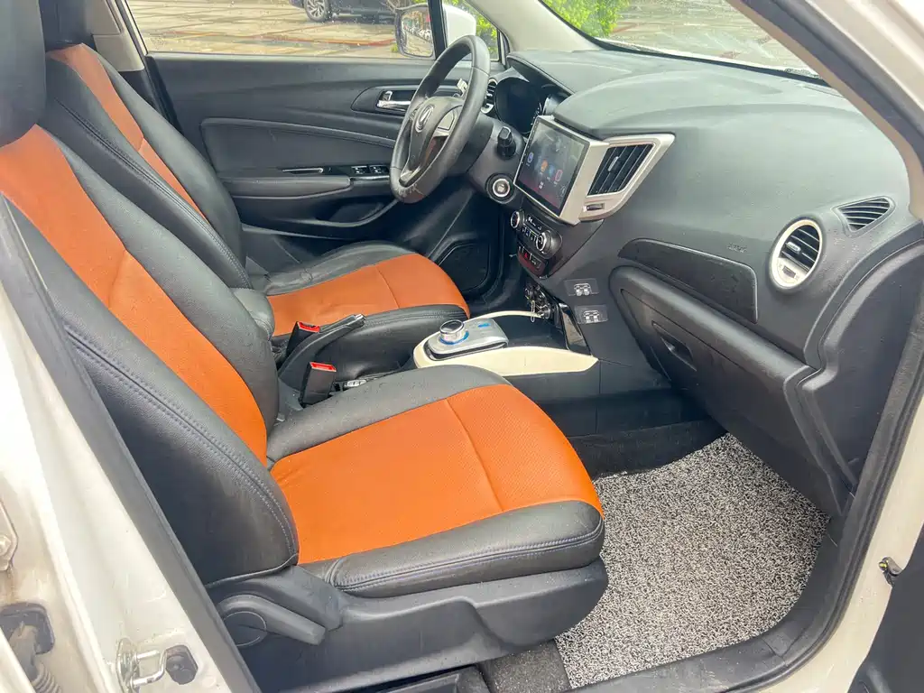 Changan CS15EV 2018 350e купить на сайте DeffCars
