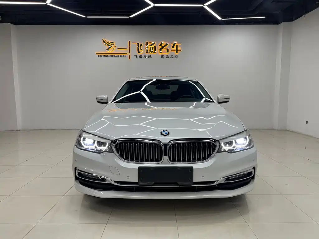 BMW 5 Series 2018 facelift 530Li leading model luxury package купить на сайте DeffCars