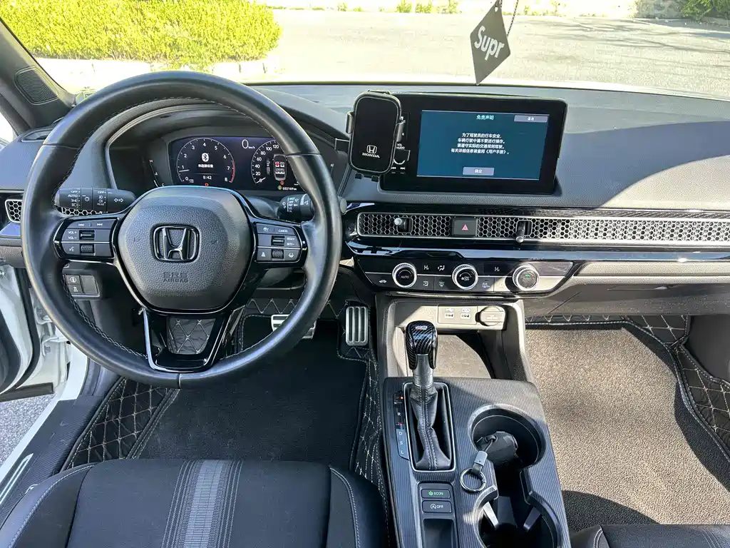 Civic 2022 240TURBO CVT combustion version купить на сайте DeffCars