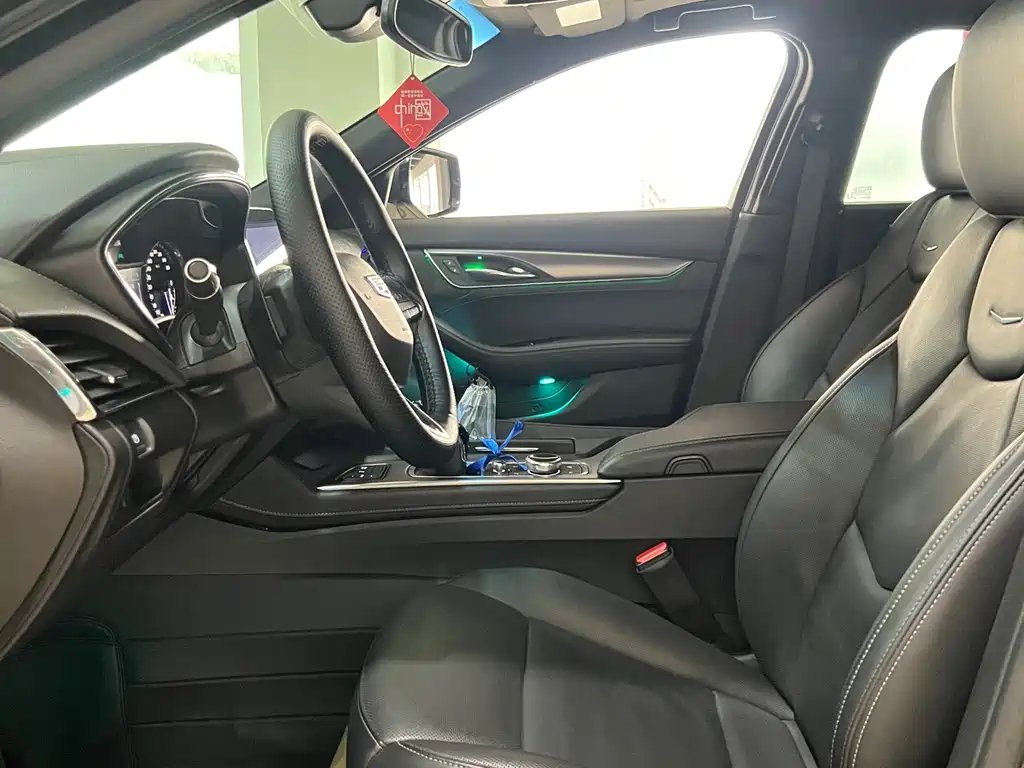 Cadillac CT5 2022 28T luxury model купить на сайте DeffCars