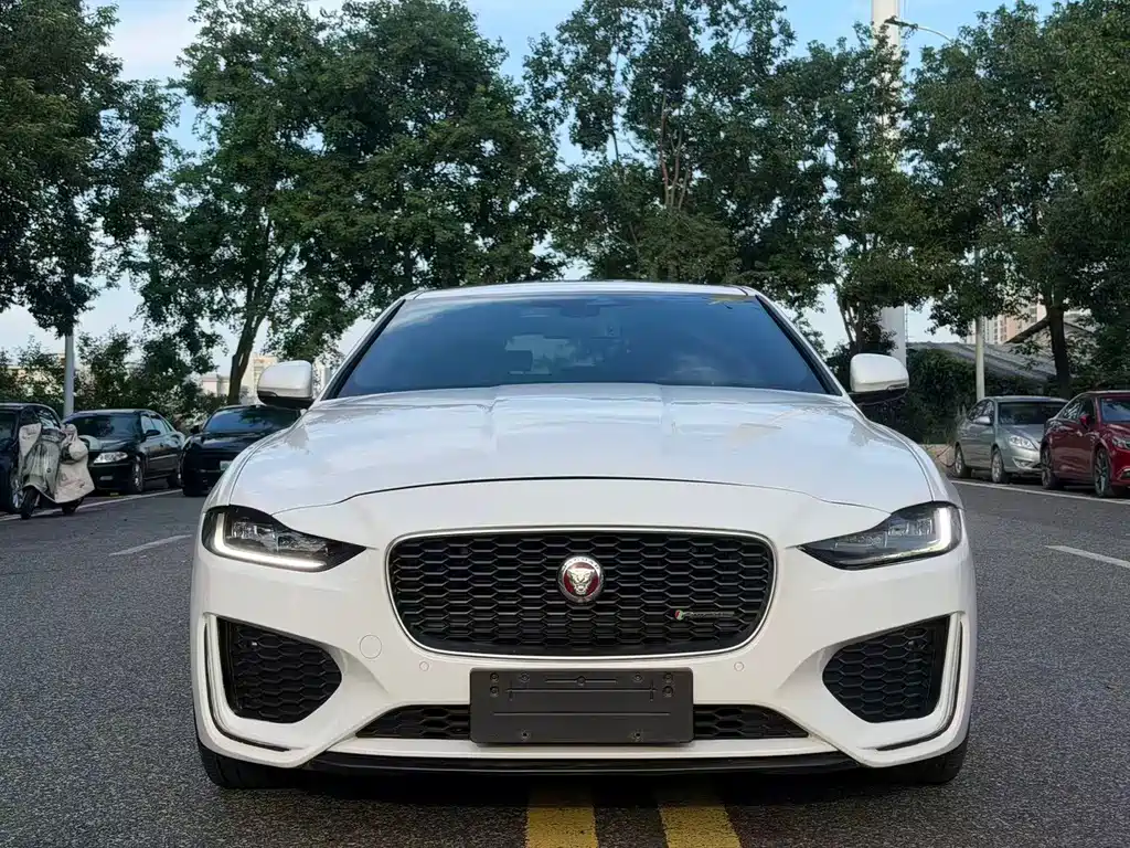 Jaguar XEL 2021 2.0T 250PS Black Sports Edition купить на сайте DeffCars