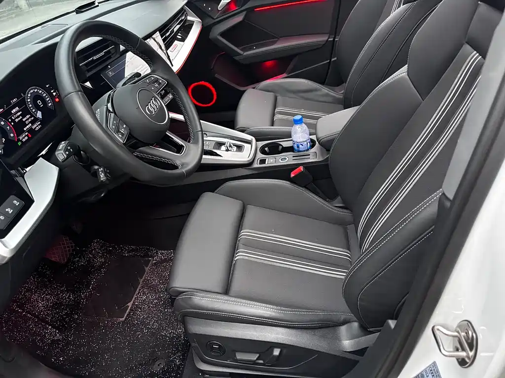 Audi A3 2024 A3L Limousine 35 TFSI Fashionable and Sporty купить на сайте DeffCars