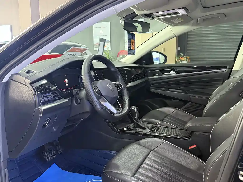 Passat 2023 330TSI Starry Sky Elite Edition купить на сайте DeffCars