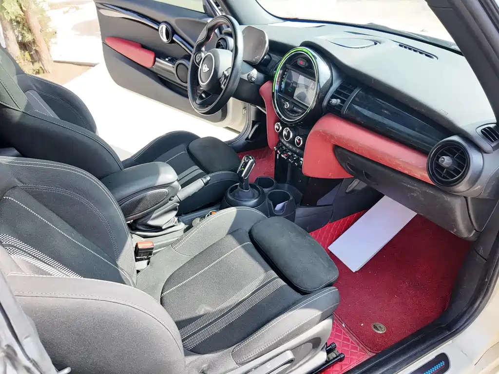 MINI 2021 1.5T COOPER racer купить на сайте DeffCars