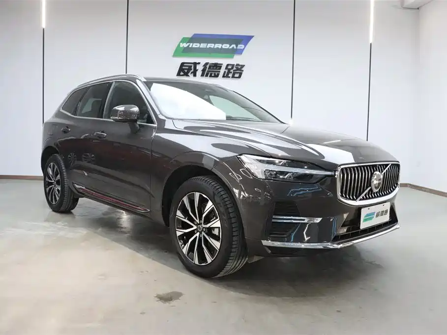 Volvo XC60 2025 B5 four-wheel drive Zhiyuan luxury version купить на сайте DeffCars