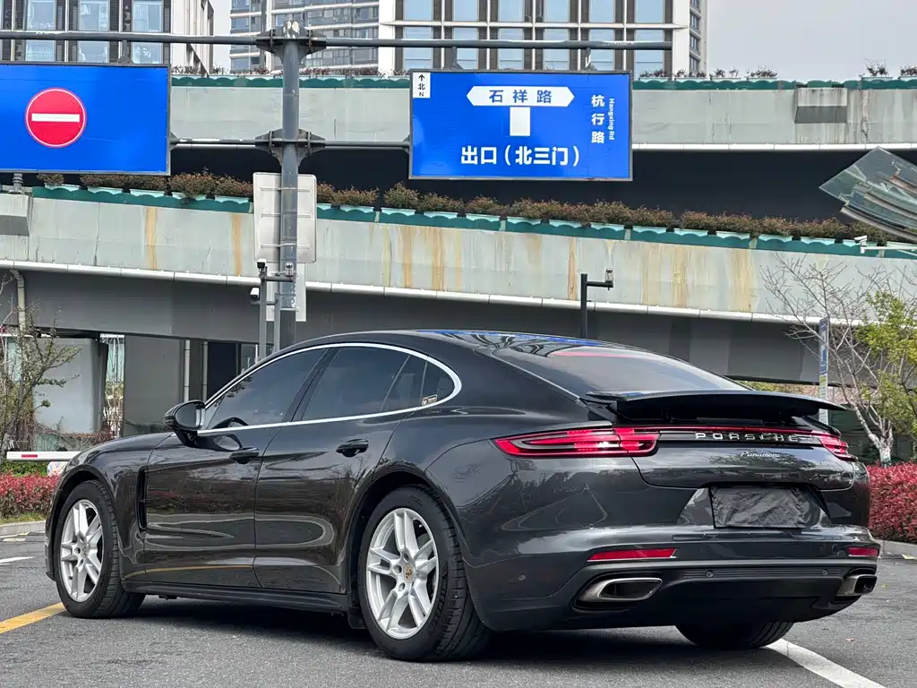 Panamera 2019 Panamera 2.9T купить на сайте DeffCars