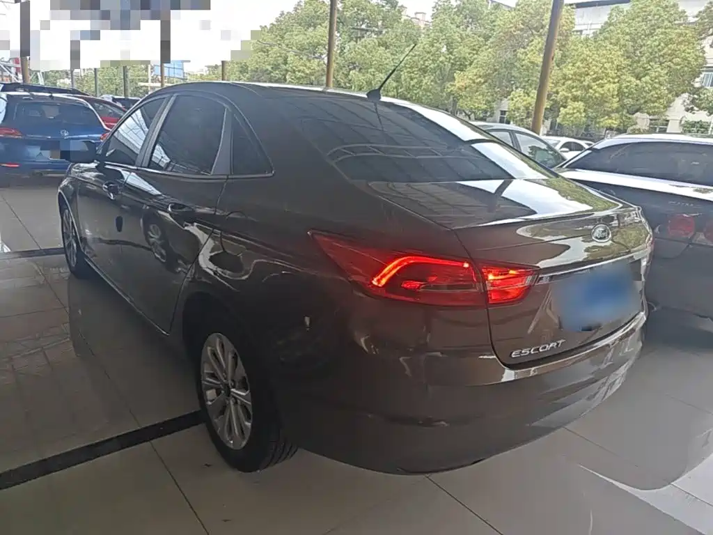 Forex 2015 1.5L automatic fashion model купить на сайте DeffCars