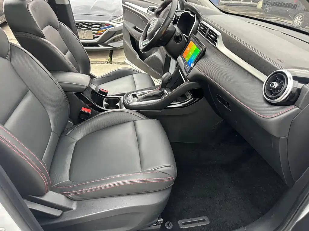 MG ZS 2022 180DVVT automatic sports version купить на сайте DeffCars