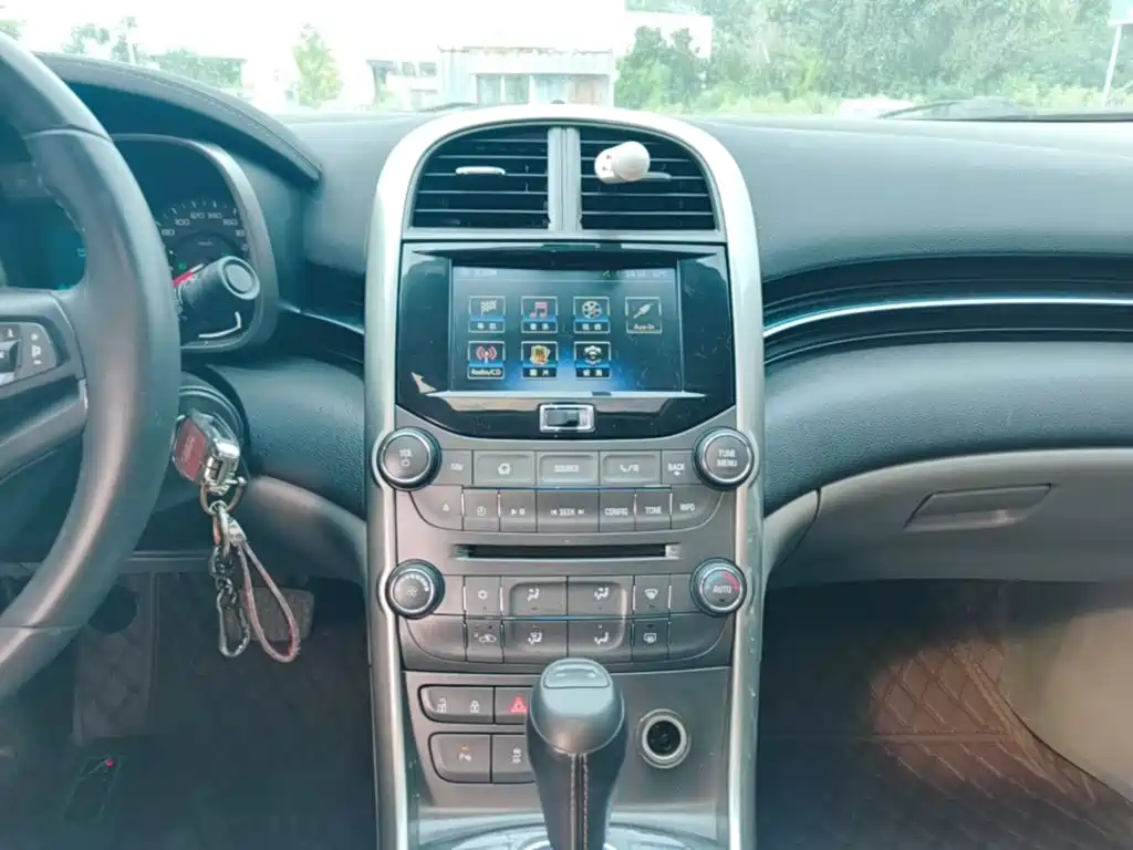 Malibu 2014 2.0L automatic luxury version купить на сайте DeffCars