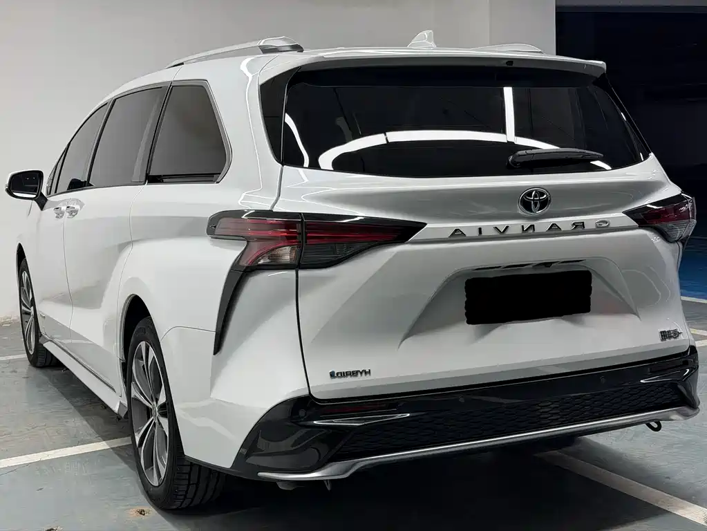 Grevia 2024 2.5L Hybrid Premium PLUS Edition купить на сайте DeffCars