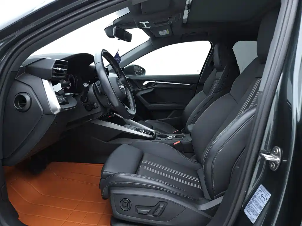 Audi A3 2024 A3L Limousine 35 TFSI Fashion Sporty купить на сайте DeffCars
