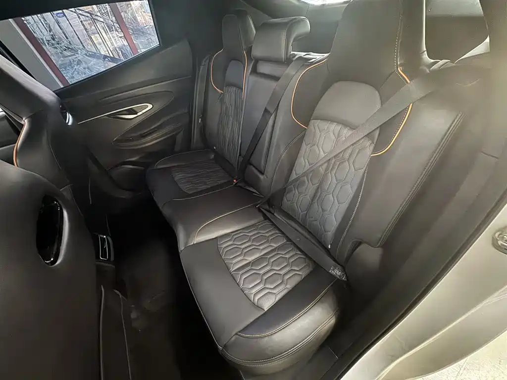 Changan UNI-T 2022 2.0T pilot model купить на сайте DeffCars