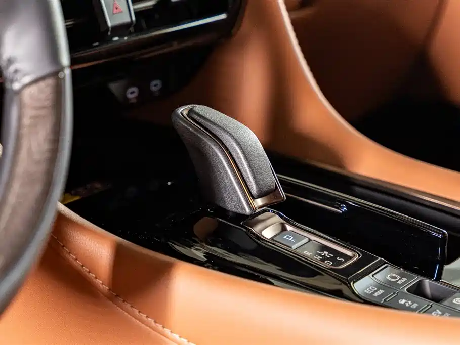 Alfa 2024 Dual Engine 2.5L Premium Edition купить на сайте DeffCars