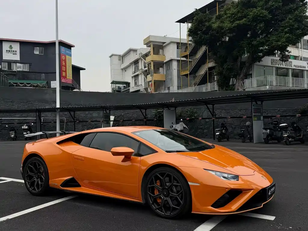 Huracán 2020 Huracán EVO RWD купить на сайте DeffCars