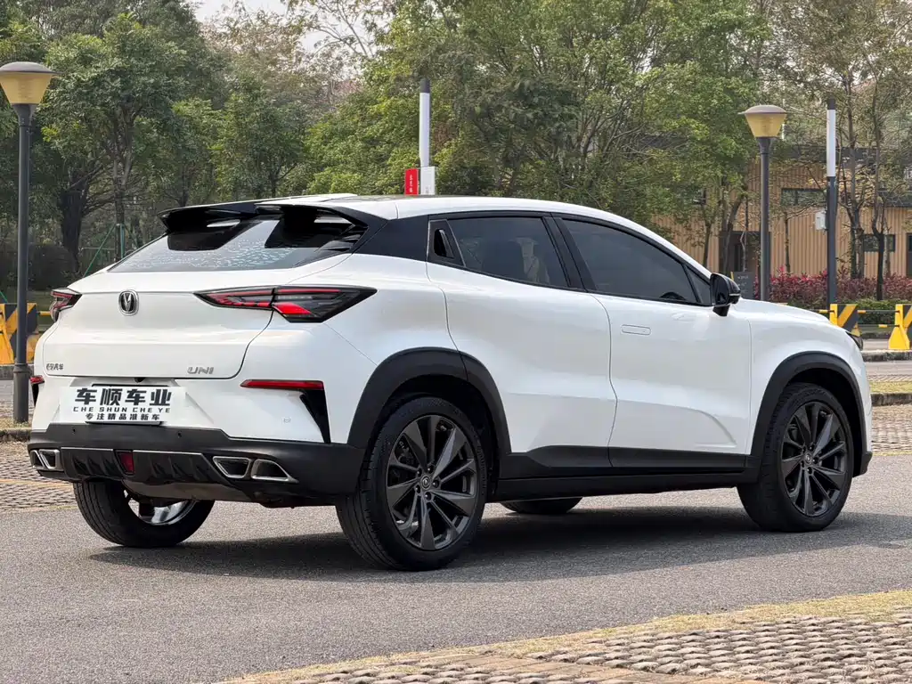 Changan UNI-T 2020 1.5T premium model купить на сайте DeffCars