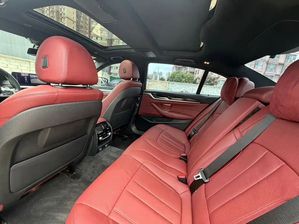 BMW 5 Series 2018 Modified 530Li xDrive M Sport Kit купить на сайте DeffCars