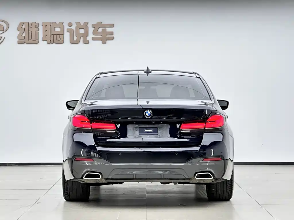 BMW 5 Series Imported 2022 Facelift 530i Fashion Edition M Sports Package купить на сайте DeffCars