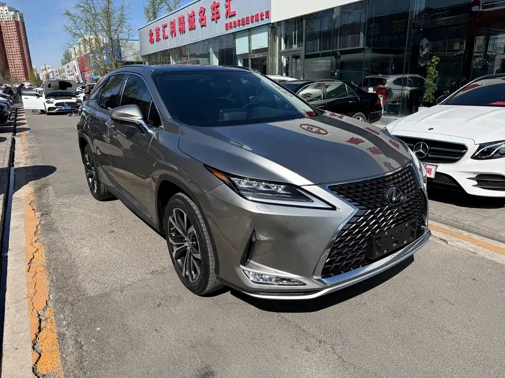 Lexus RX 2020 facelift 300 four-wheel drive elegant version купить на сайте DeffCars