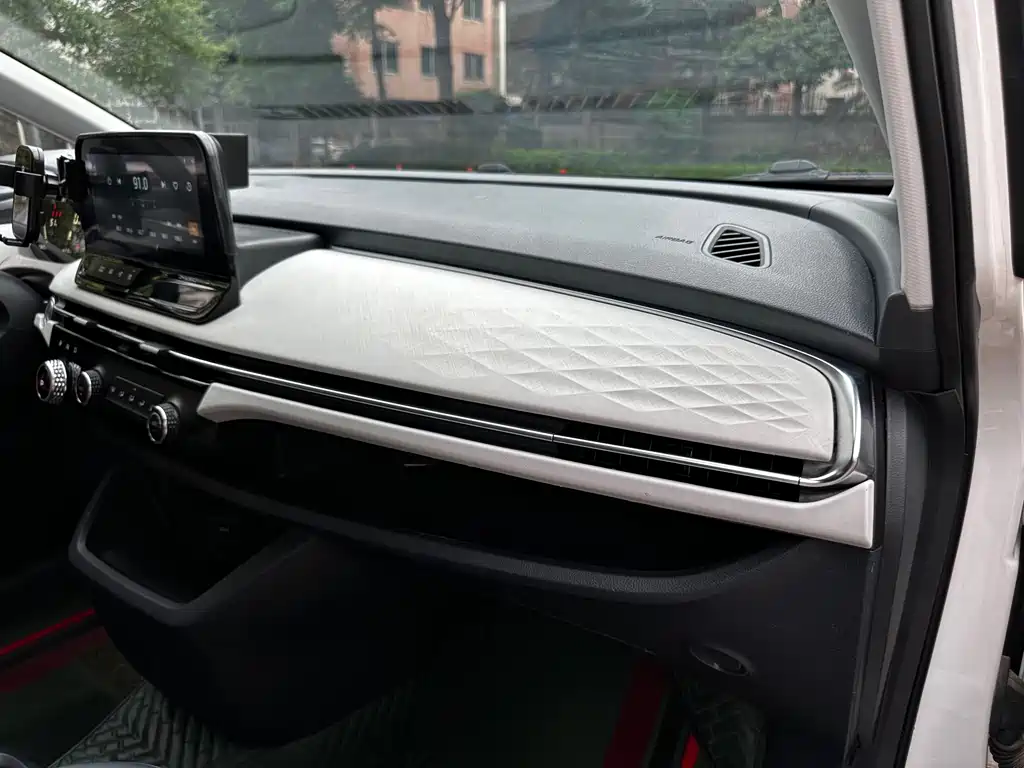 Pentium NAT 2022 Comfort Travel Edition 100kW 419km купить на сайте DeffCars
