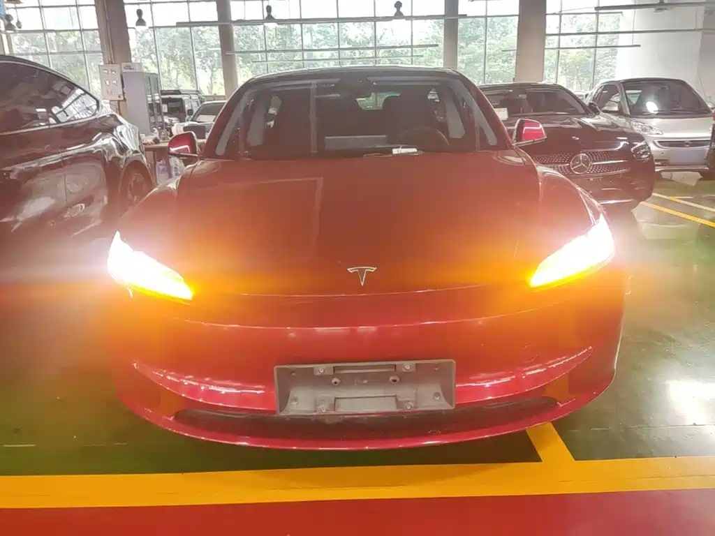 Model 3 2023 rear-wheel drive version купить на сайте DeffCars