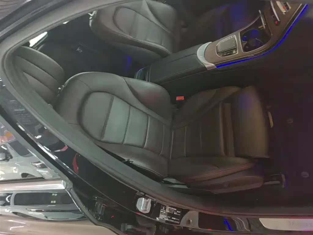 Mercedes-Benz GLC 2020 GLC 260 L 4MATIC luxury model купить на сайте DeffCars