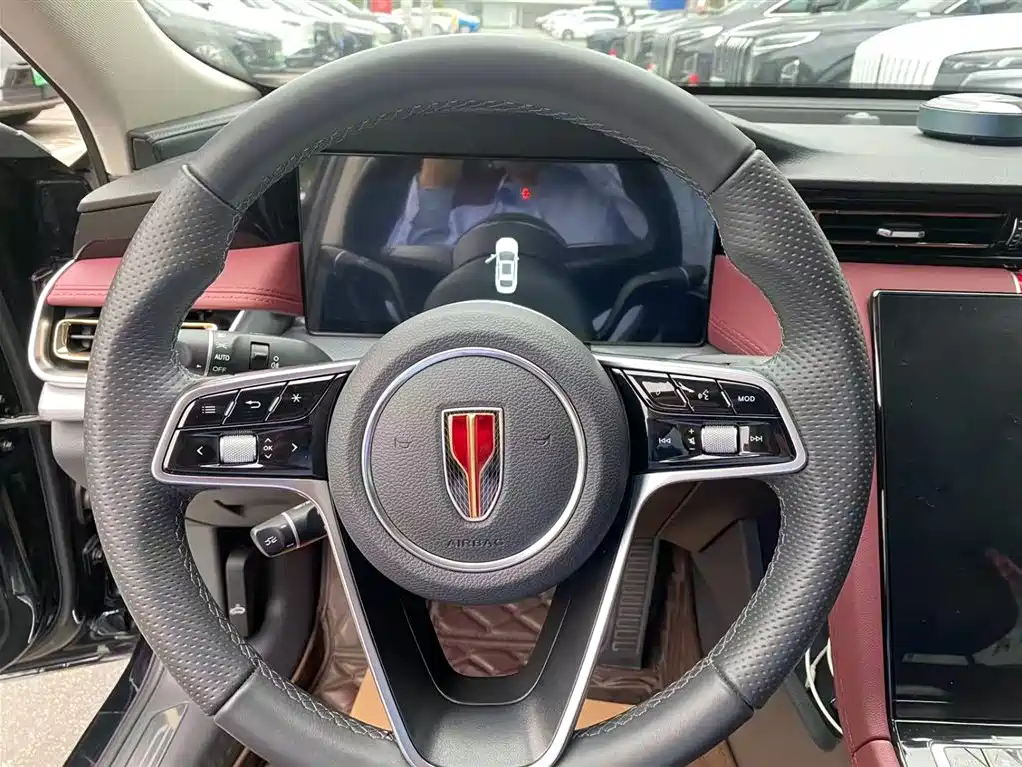 Hongqi H5 2023 2.0T Automatic Zhilianqichang Edition купить на сайте DeffCars