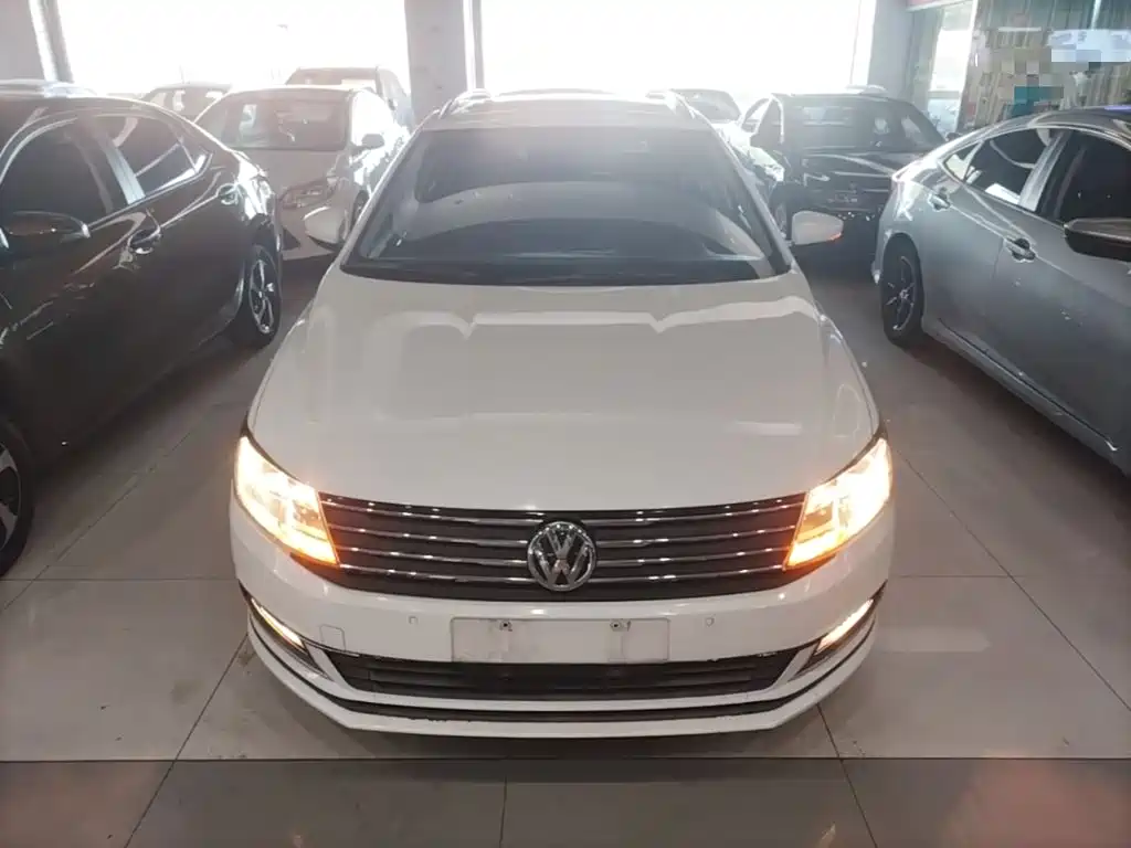 Langxing 2017 180TSI DSG Comfort Edition купить на сайте DeffCars
