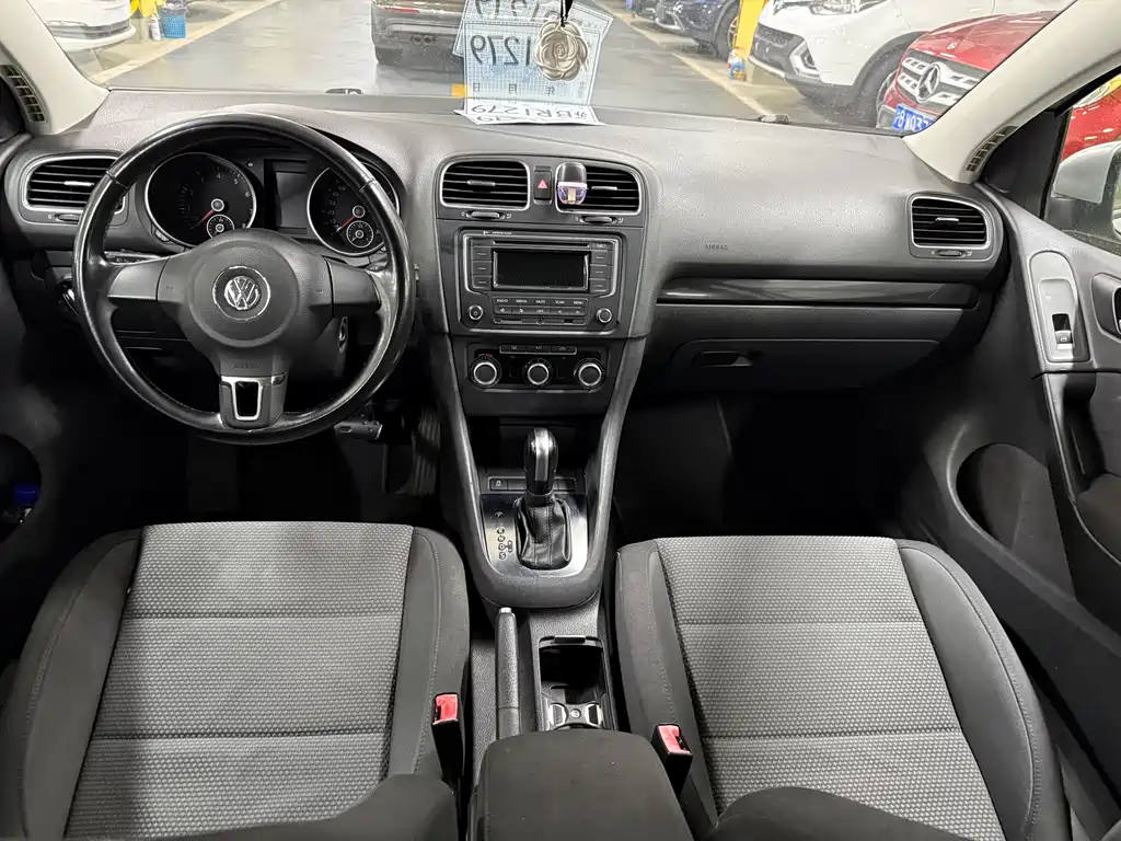 Golf 2012 1.6 Automatic Deluxe Edition купить на сайте DeffCars
