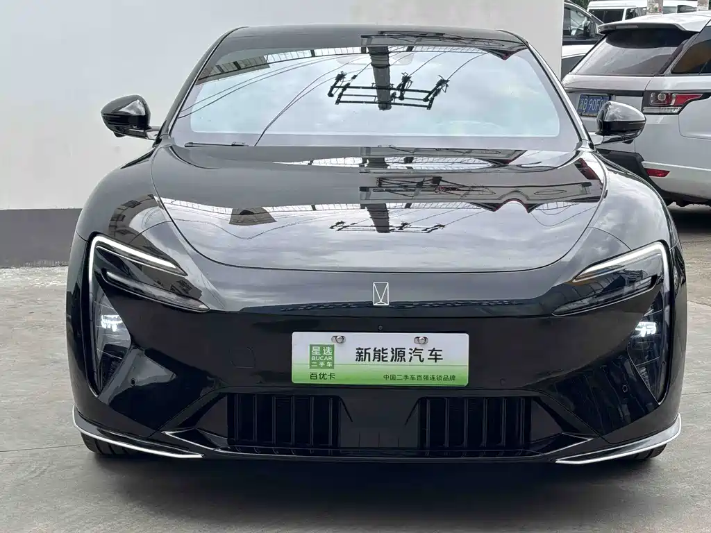 阿维塔06 2025款 Pro纯电版 купить на сайте DeffCars