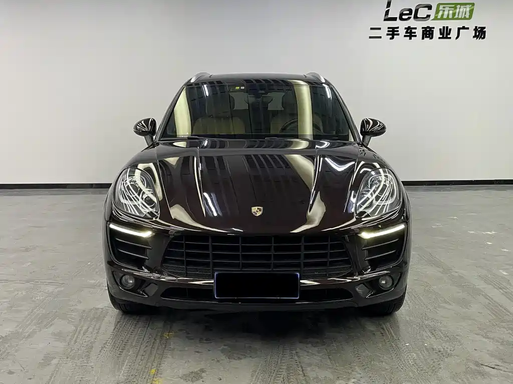 Macan 2017 Macan 2.0T купить на сайте DeffCars