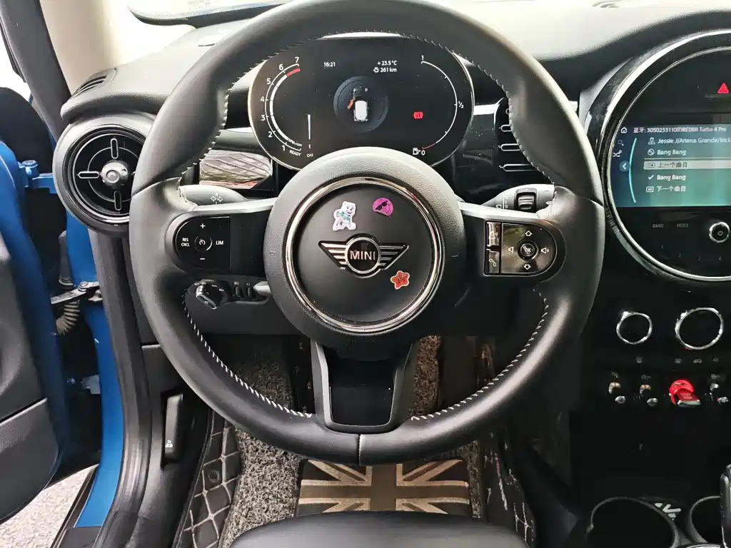 MINI 2022 1.5T COOPER Artist купить на сайте DeffCars