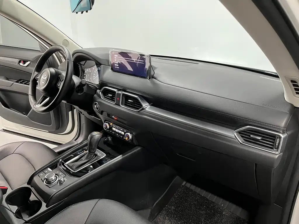 Mazda CX-5 2022 2.0L automatic two-wheel drive smart model купить на сайте DeffCars