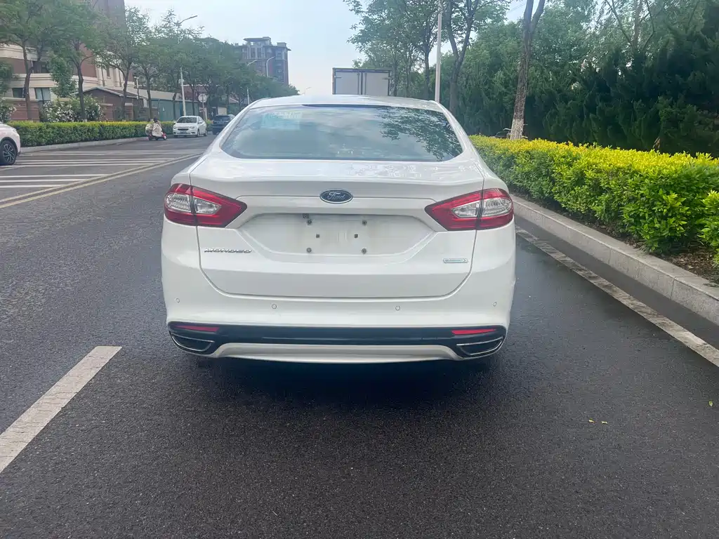 Mondeo 2013 2.0L GTDi200 Fashion Model купить на сайте DeffCars