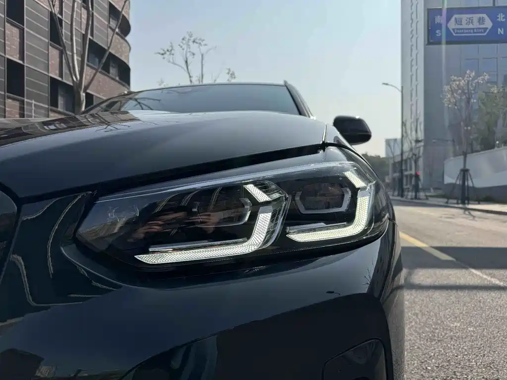 BMW X3 2022 Facelift xDrive30i Leading M Night Package купить на сайте DeffCars
